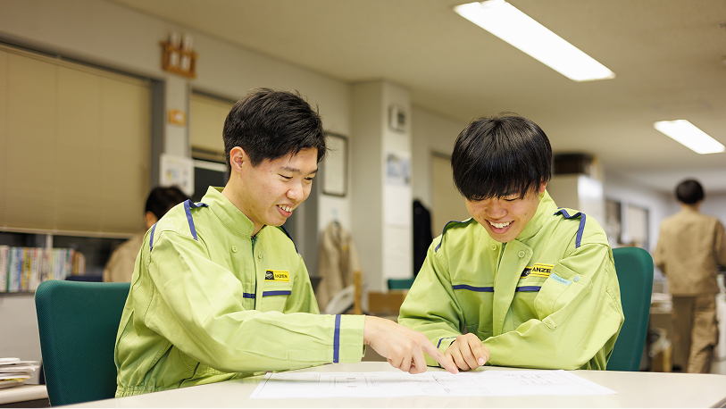 新卒採用サイトサムネイル