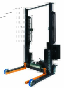 大型タイヤリフター
